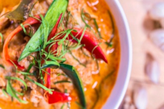 Thai Curry: Red vs. Green - Choose Your Flavor Adventure